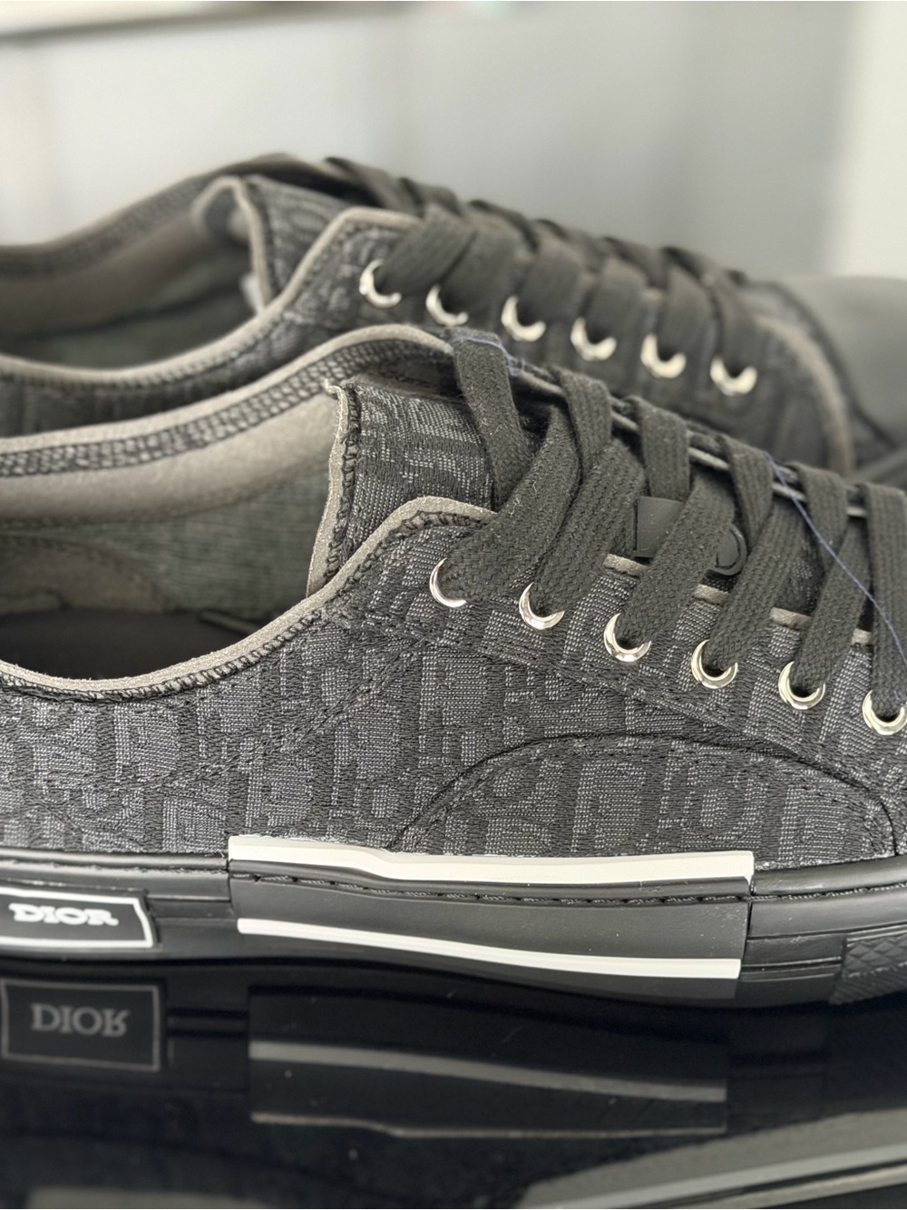 Dior Men’s Charcoal Signature Low-Top Sneakers